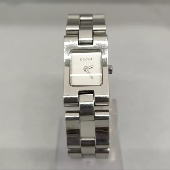 Gucci 2305L Watch Quartz Women's White Dial Swiss Made Square Vintage With Box - Picture 1 of 9